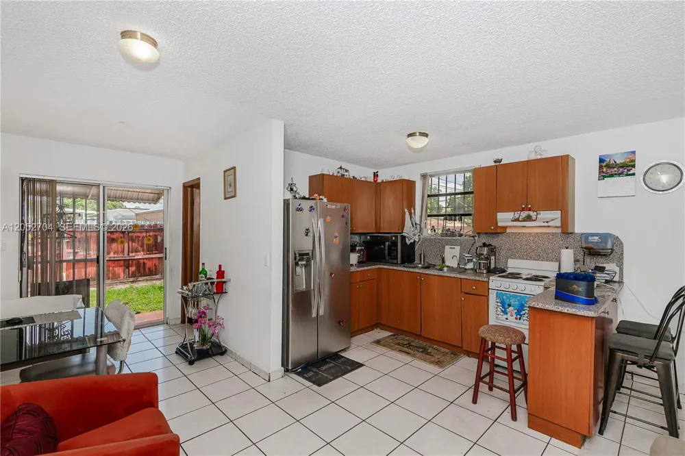 225 E 43rd St Hialeah, FL 33013