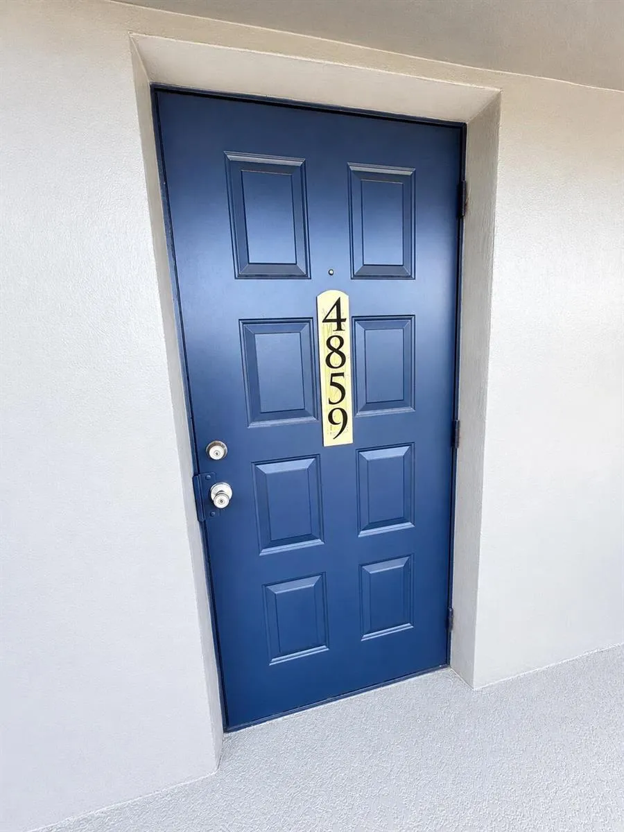 4859 NW 9th Drive #4859 Plantation, FL 33317