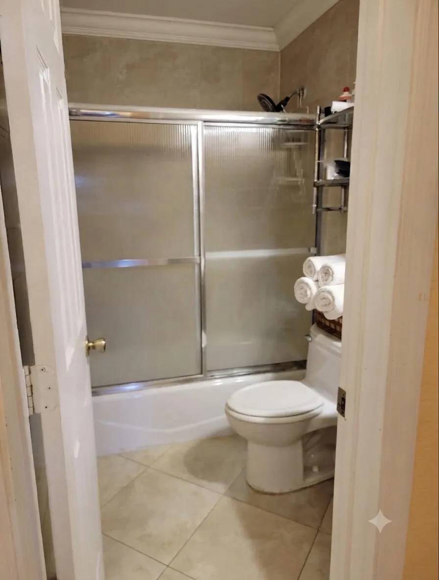 3464 Tyringham Drive West Palm Beach, FL 33406