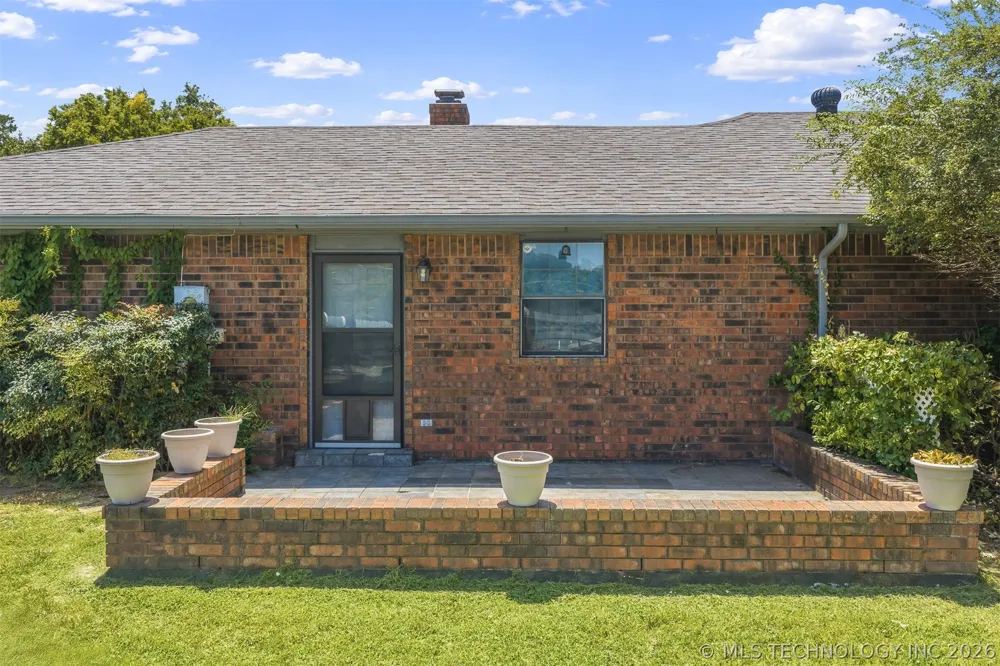 617 Wallace NW Ardmore, OK 73401