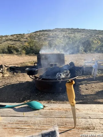 21 HIGH LONESOME RANCH Comstock, TX 78837
