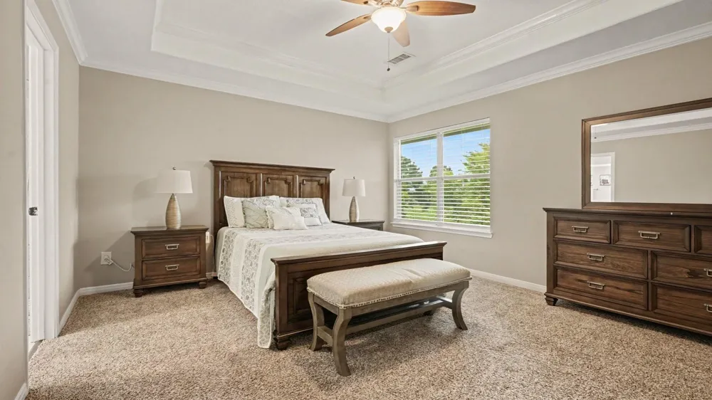 1927 Pinewood Court Baytown, TX 77521