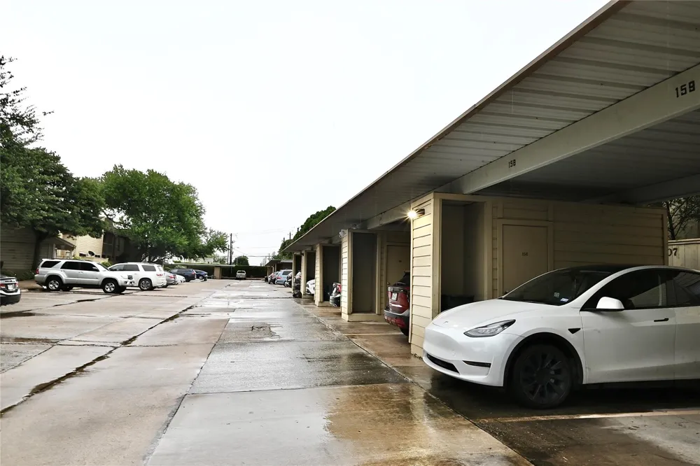 9407 Pagewood Lane Houston, TX 77063
