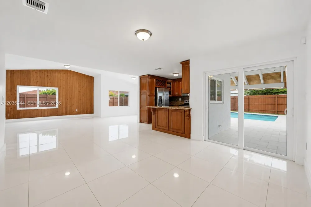 13263 SW 9th Ter Miami, FL 33184
