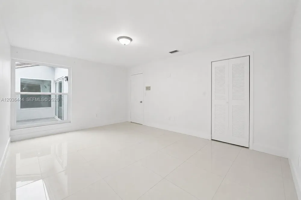 13263 SW 9th Ter Miami, FL 33184