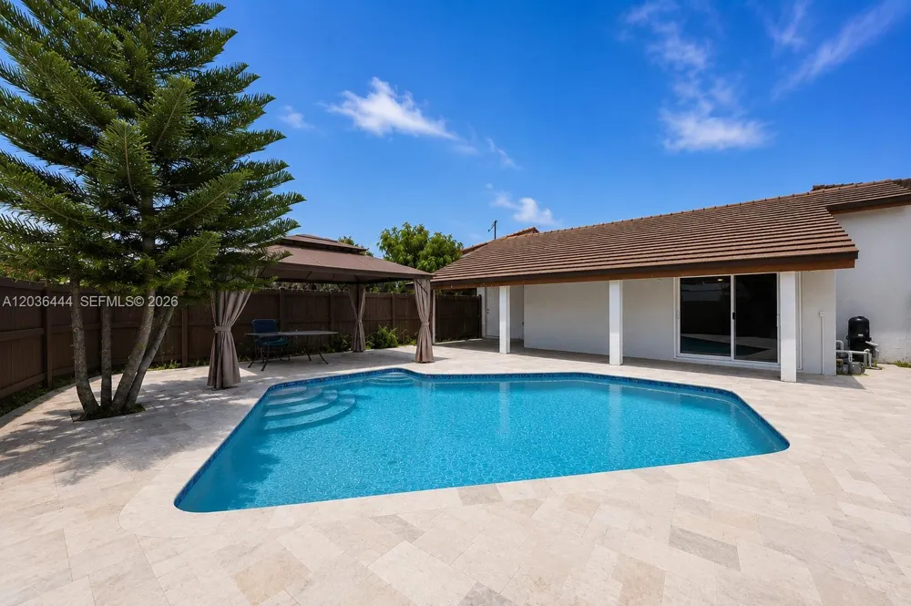 13263 SW 9th Ter Miami, FL 33184