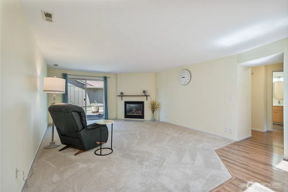 575 Peardale Lane #11 Longview, WA 98632