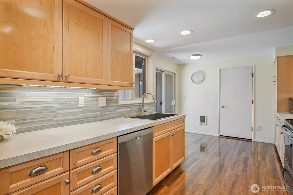 575 Peardale Lane #11 Longview, WA 98632