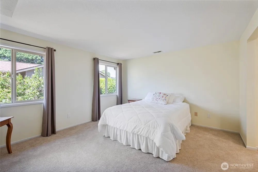 575 Peardale Lane #11 Longview, WA 98632