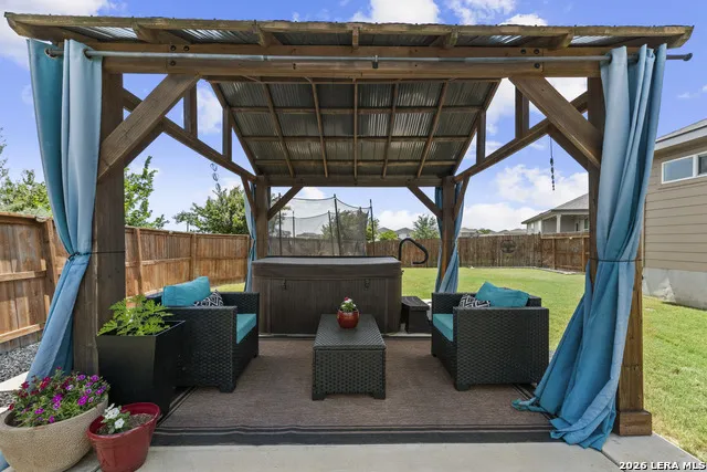 4003 FORT PALMER BLVD St Hedwig, TX 78152