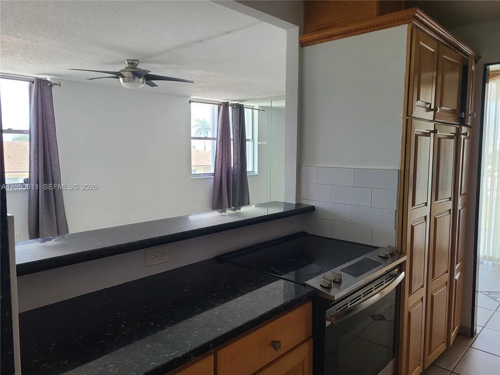 2881 NE 33rd Ct #3H Fort Lauderdale, FL 33306