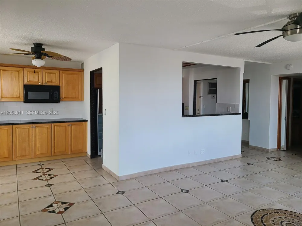 2881 NE 33rd Ct #3H Fort Lauderdale, FL 33306