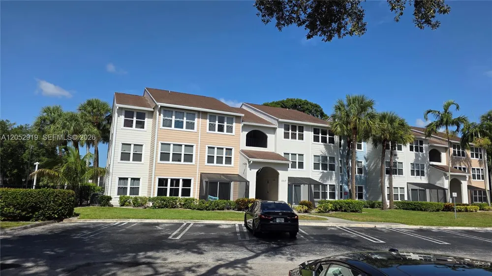 2307 Congress Ave #16 Boynton Beach, FL 33426