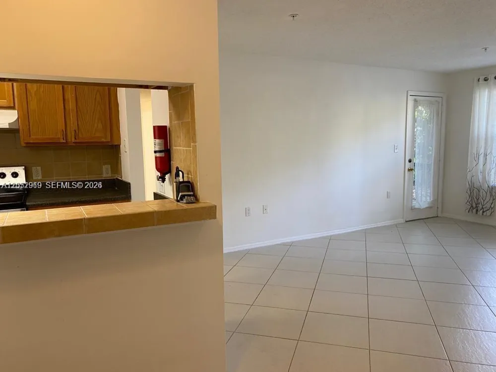 2307 Congress Ave #16 Boynton Beach, FL 33426