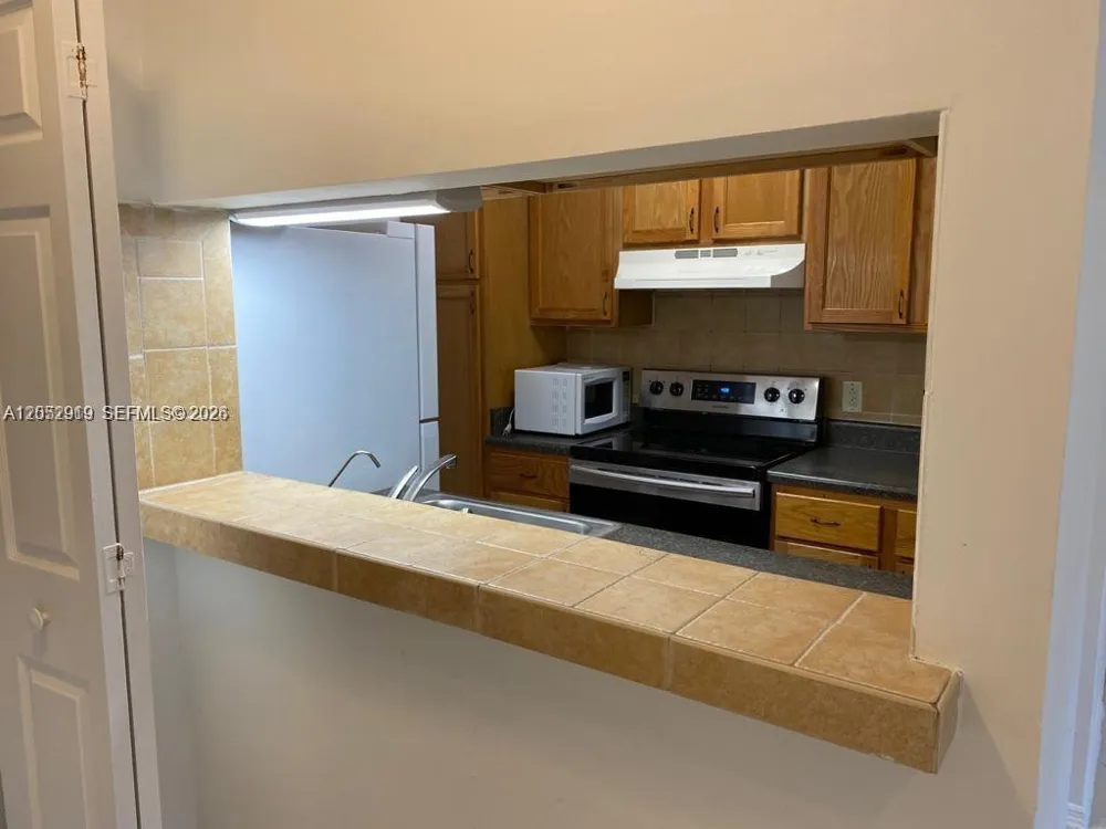 2307 Congress Ave #16 Boynton Beach, FL 33426