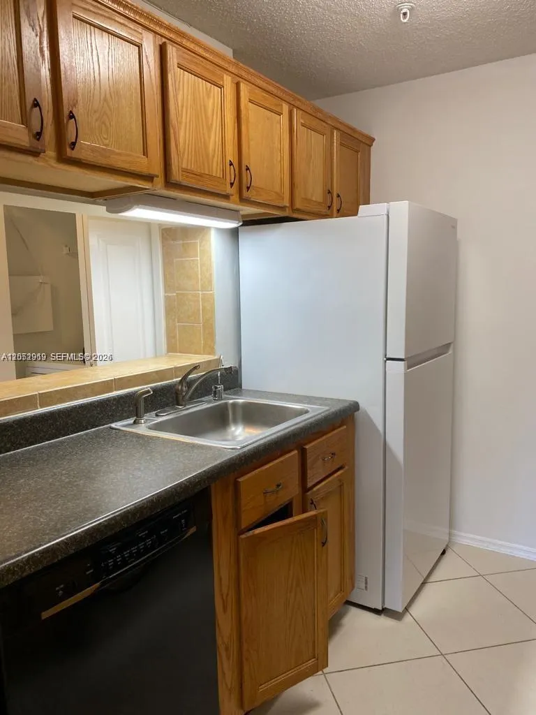 2307 Congress Ave #16 Boynton Beach, FL 33426