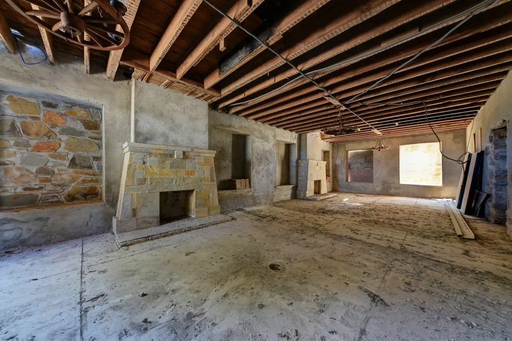 6887 Von Ormy Road San Antonio, TX 78073