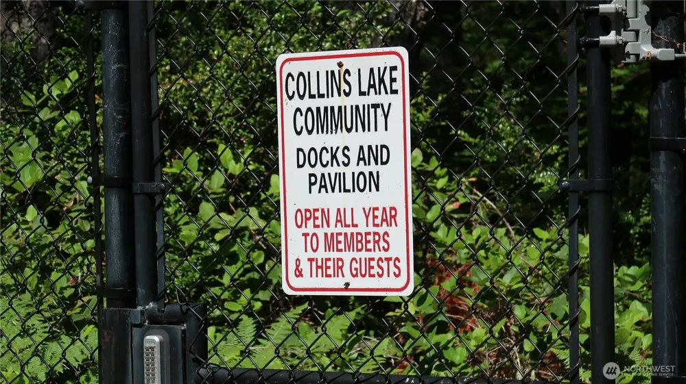 431 NE Collins Lake Dr. Tahuya, WA 98588