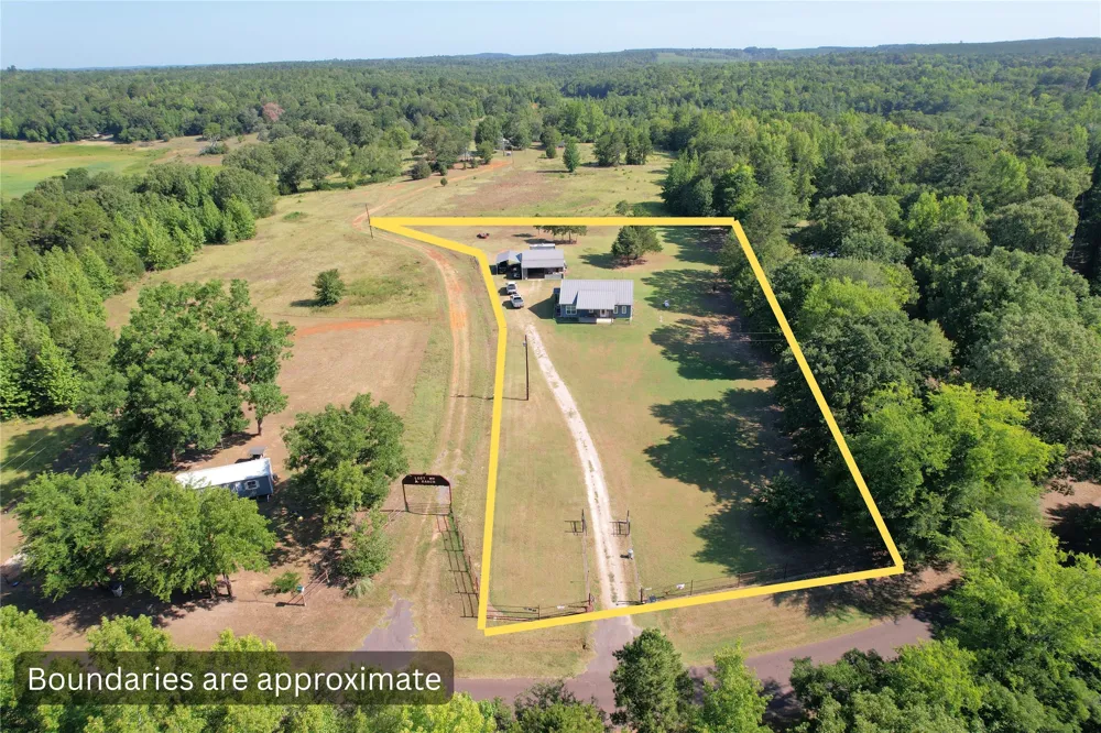 1575 County Road 3860 Hawkins, TX 75765