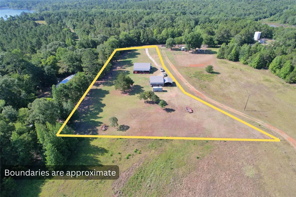 1575 County Road 3860 Hawkins, TX 75765