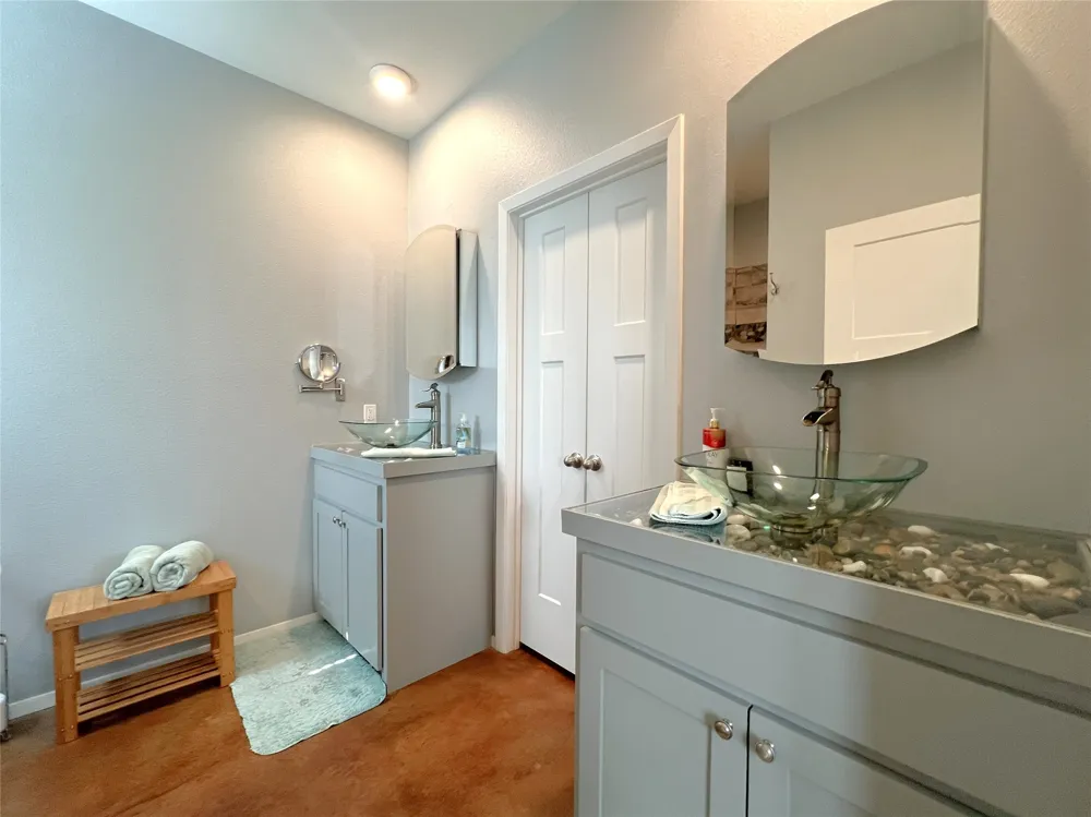 1575 County Road 3860 Hawkins, TX 75765