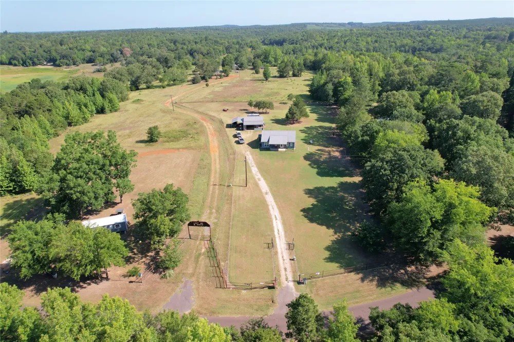 1575 County Road 3860 Hawkins, TX 75765