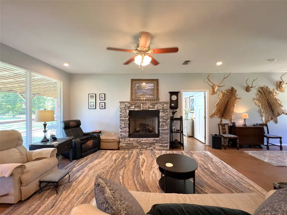 1575 County Road 3860 Hawkins, TX 75765