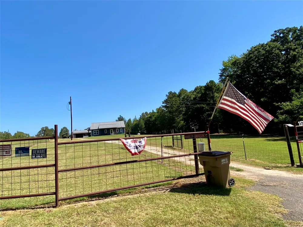 1575 County Road 3860 Hawkins, TX 75765