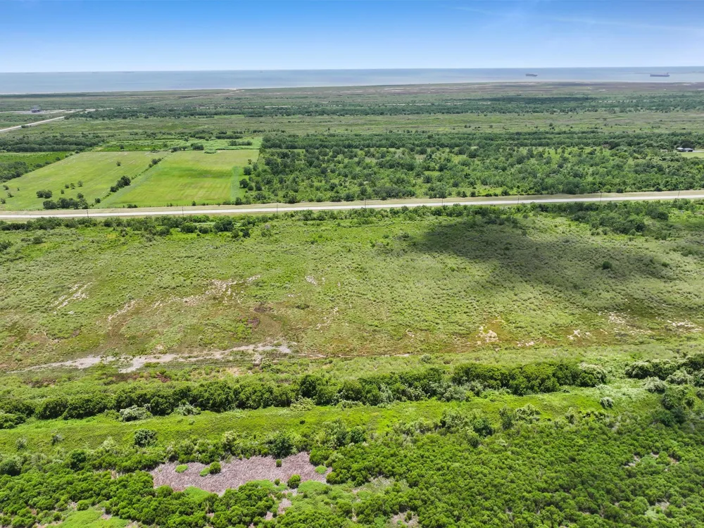 3075 Broadway Port Bolivar, TX 77650