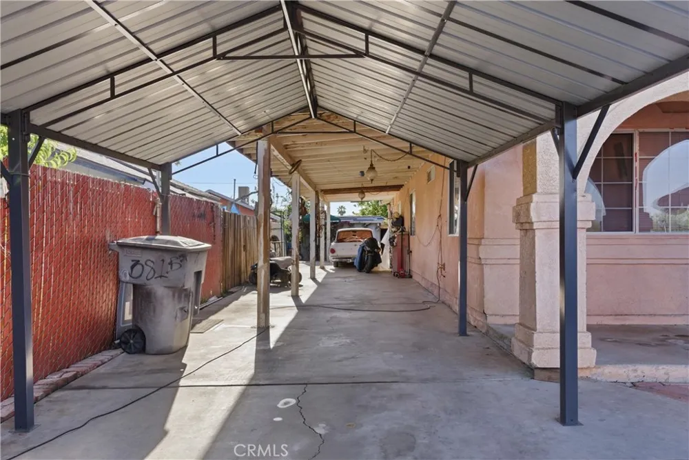 381 B Arvin, CA 93203