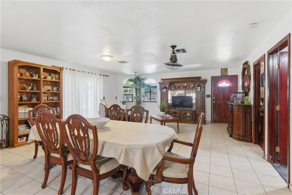 381 B Arvin, CA 93203