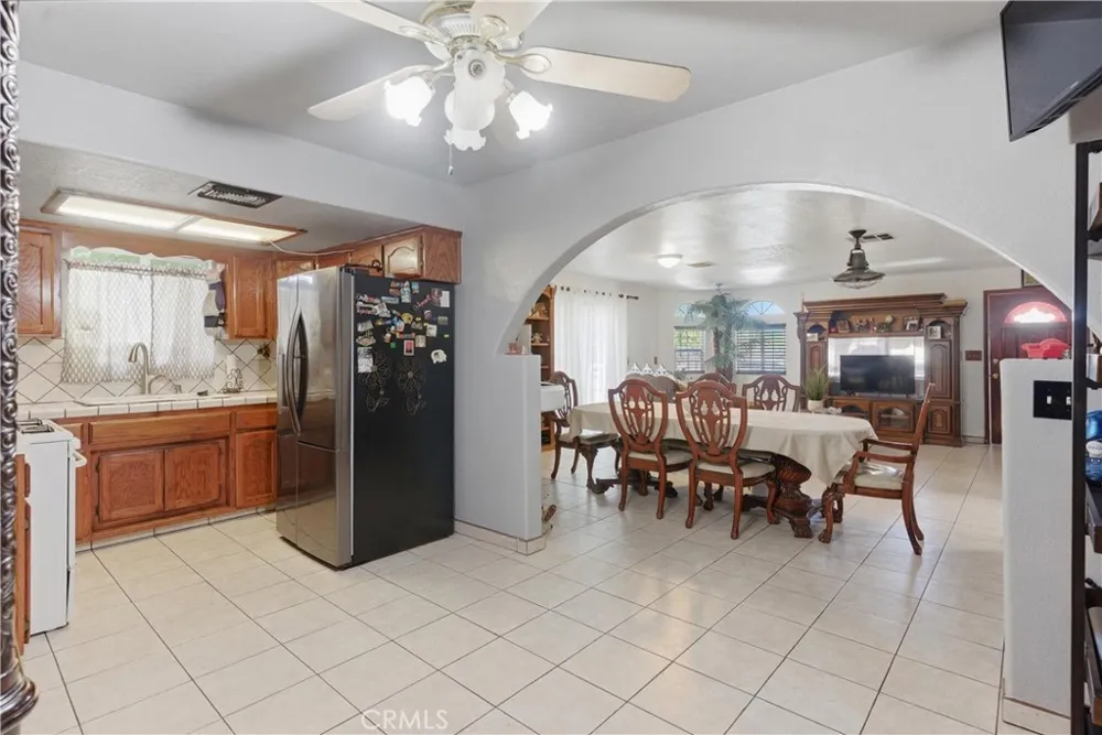 381 B Arvin, CA 93203