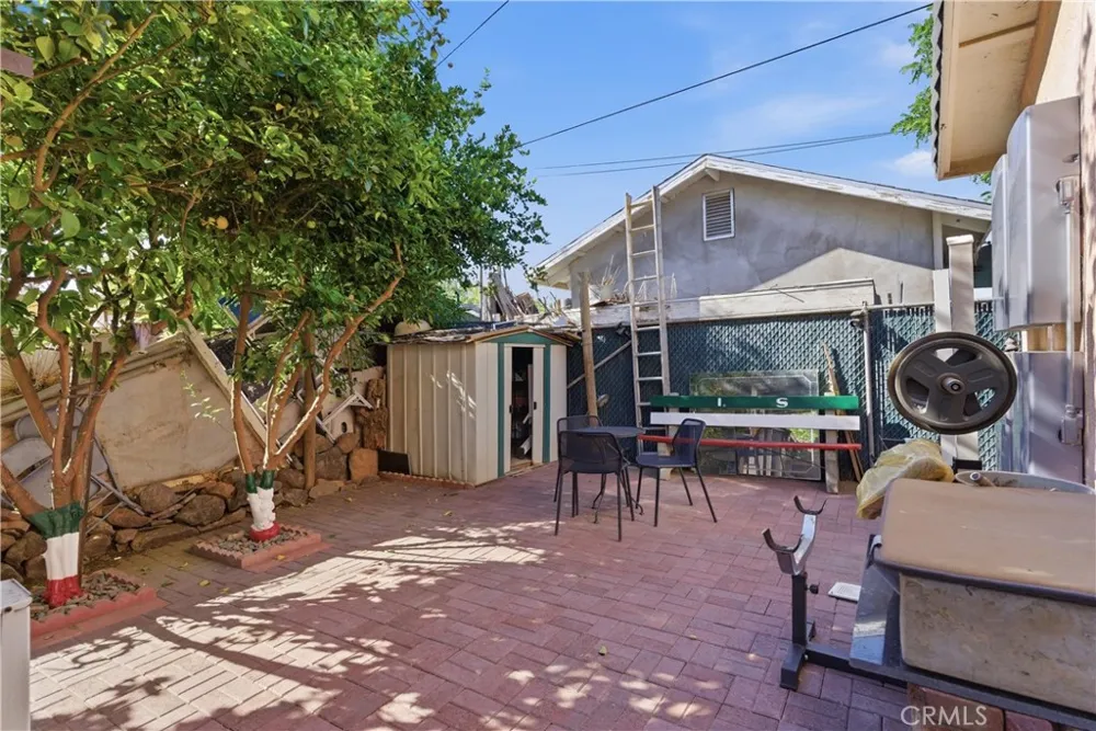 381 B Arvin, CA 93203