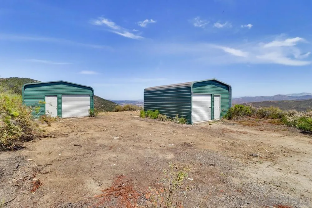 13676 Bear Mountain Way Jamul, CA 91935