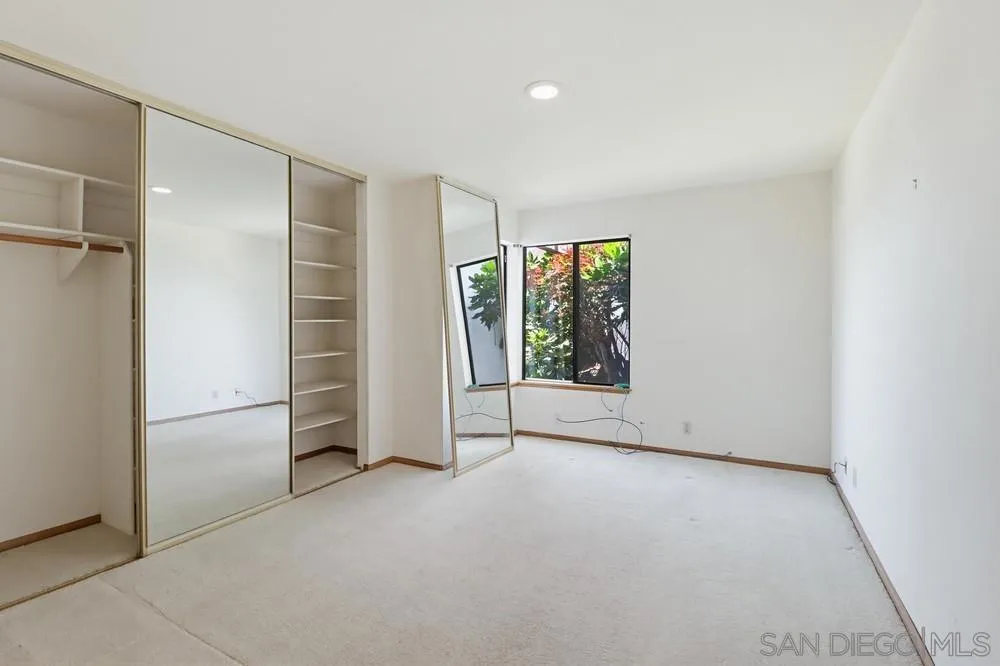 13676 Bear Mountain Way Jamul, CA 91935