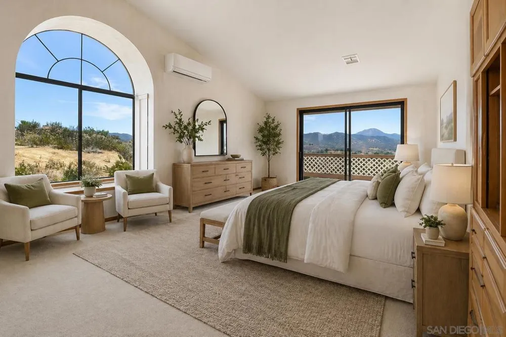 13676 Bear Mountain Way Jamul, CA 91935