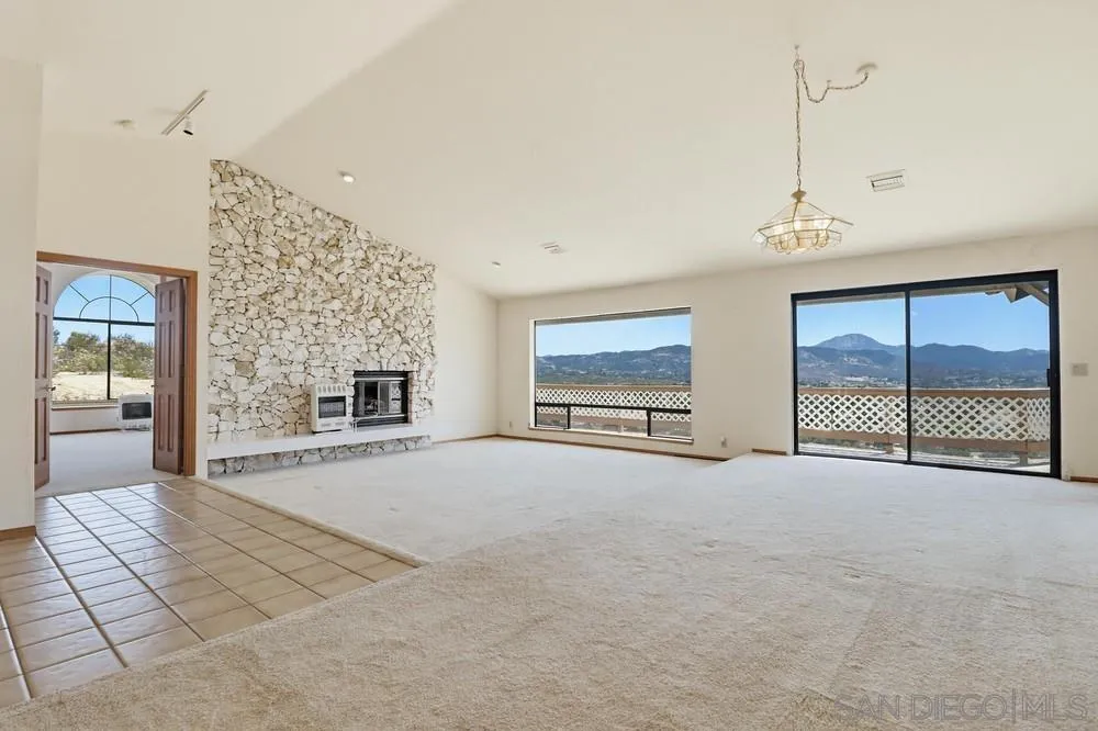 13676 Bear Mountain Way Jamul, CA 91935