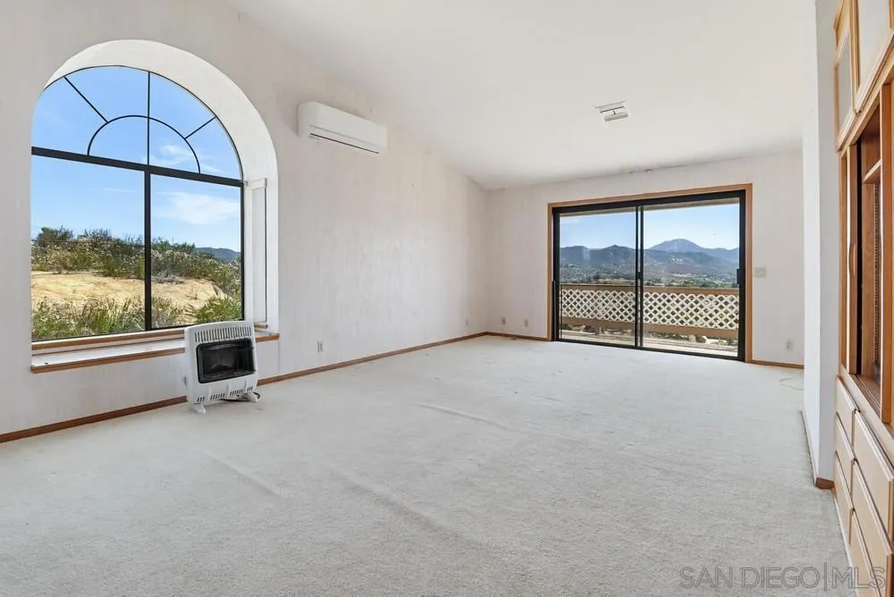 13676 Bear Mountain Way Jamul, CA 91935