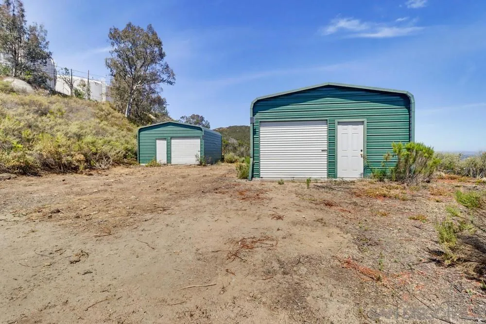 13676 Bear Mountain Way Jamul, CA 91935