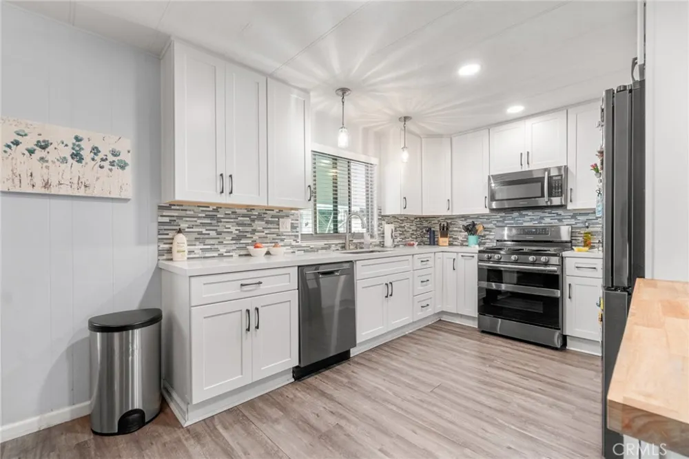 3595 Santa Fe #36 Long Beach, CA 90810