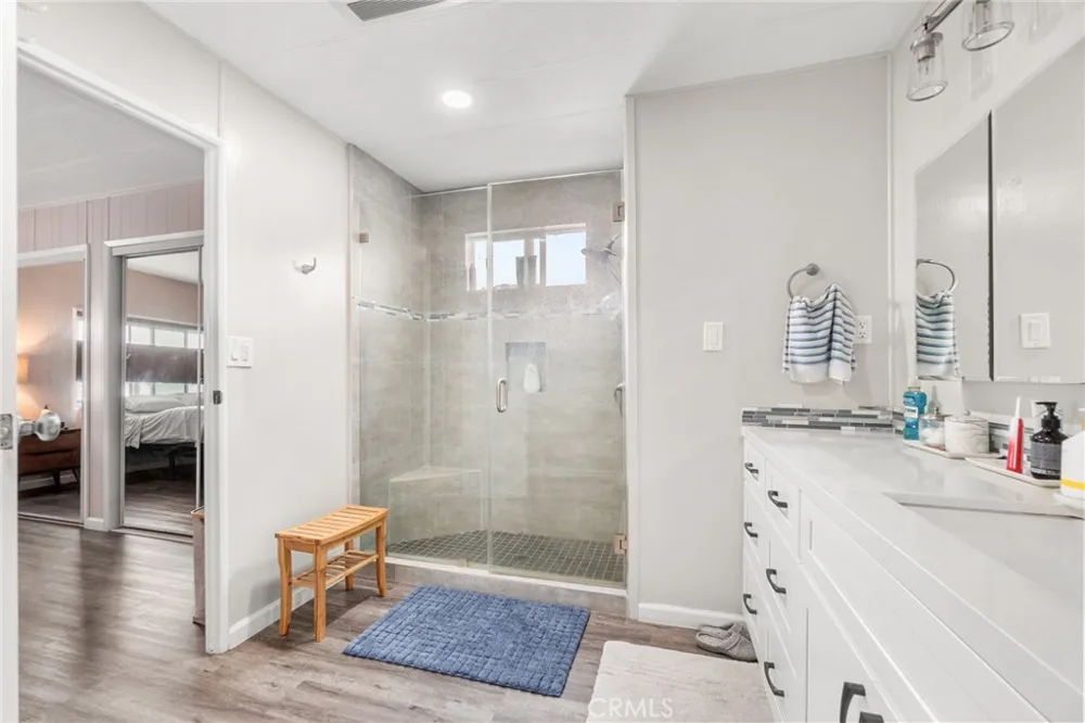3595 Santa Fe #36 Long Beach, CA 90810