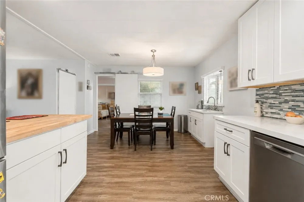 3595 Santa Fe #36 Long Beach, CA 90810