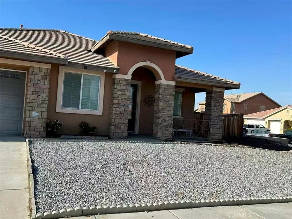 12644 Madrona St Victorville, CA 92394