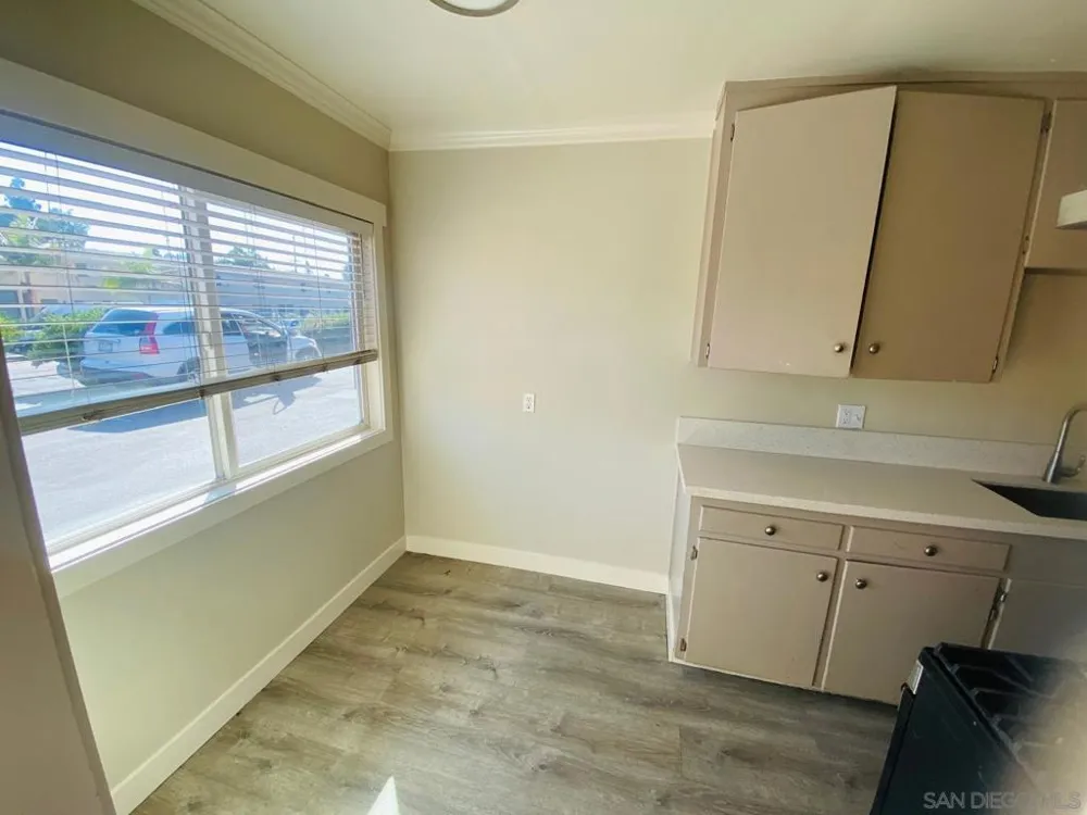 297 S Mollison Ave El Cajon, CA 92020