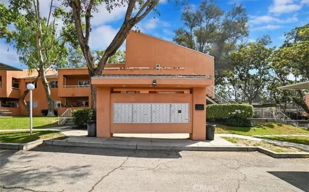 12601 Van Nuys #241 Pacoima, CA 91331