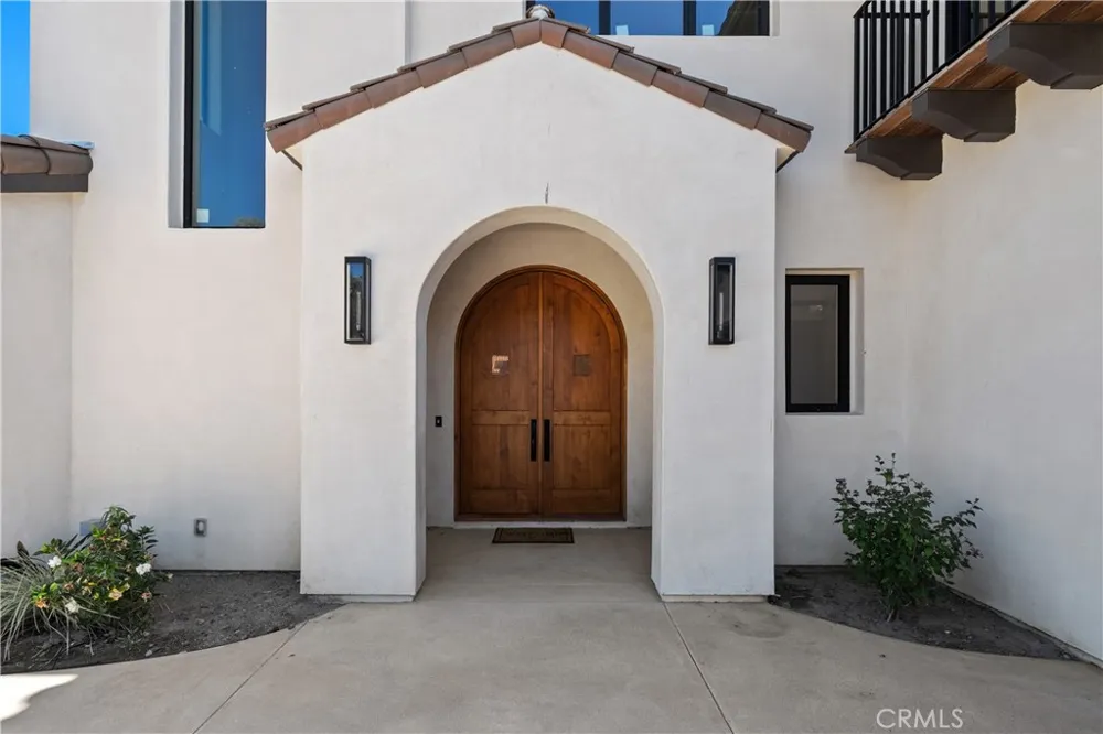 2224 Careful Avenue Agoura Hills, CA 91301