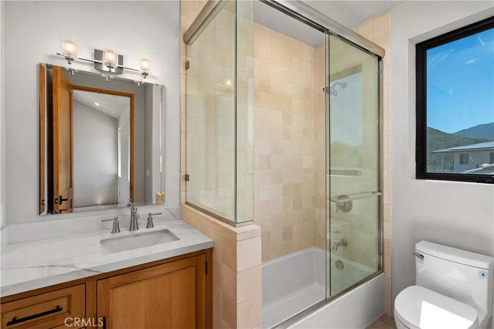 2224 Careful Avenue Agoura Hills, CA 91301