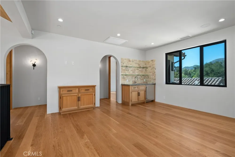 2224 Careful Avenue Agoura Hills, CA 91301