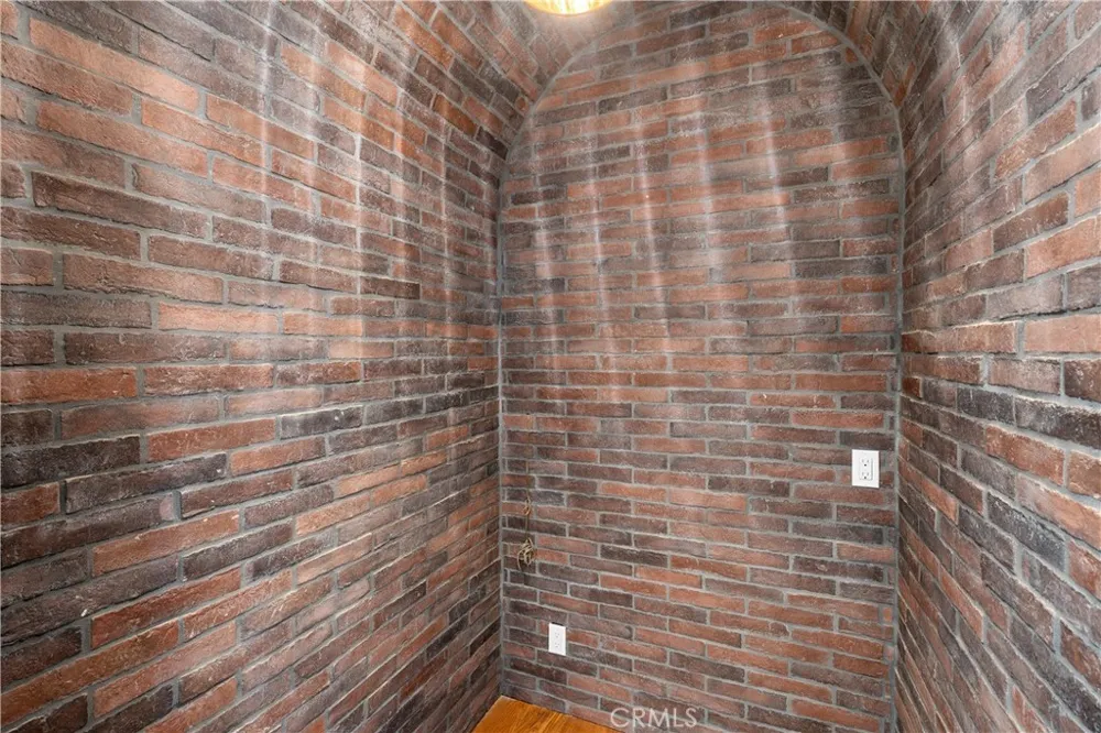 2224 Careful Avenue Agoura Hills, CA 91301