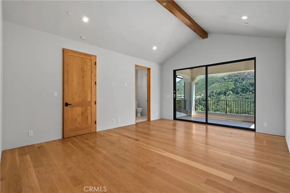 2224 Careful Avenue Agoura Hills, CA 91301